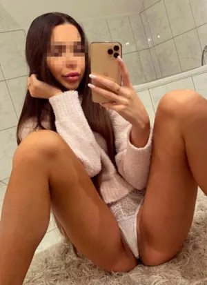 проститутка Каролина, 22, Тюмень